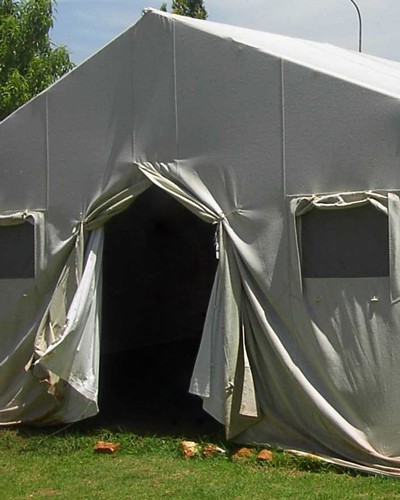 Изготавливаем солдатские палатки в Геленджике вместимостью <strong>до 70 человек</strong>